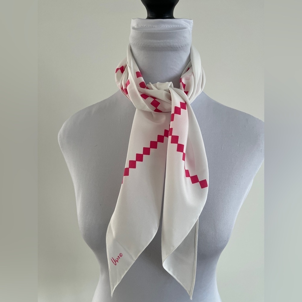 VINTAGE Vera by Veresa Signed Skinny Scarf White Pink Squares Japan Summer Chic